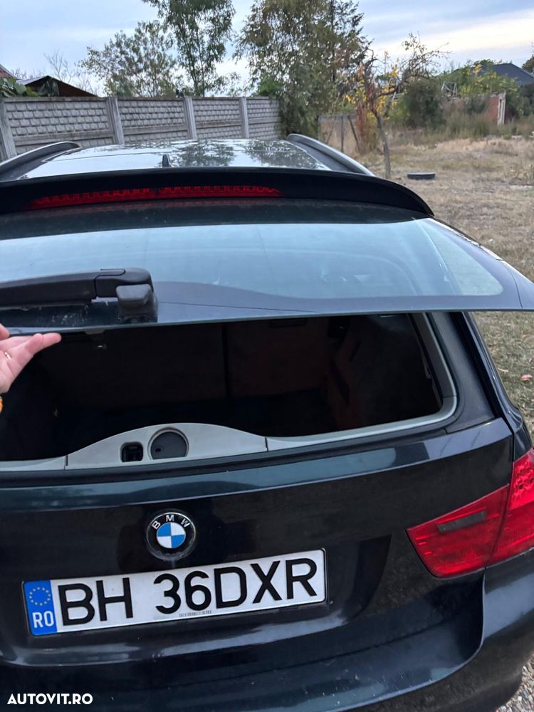 BMW Seria 3 2011 photo 4
