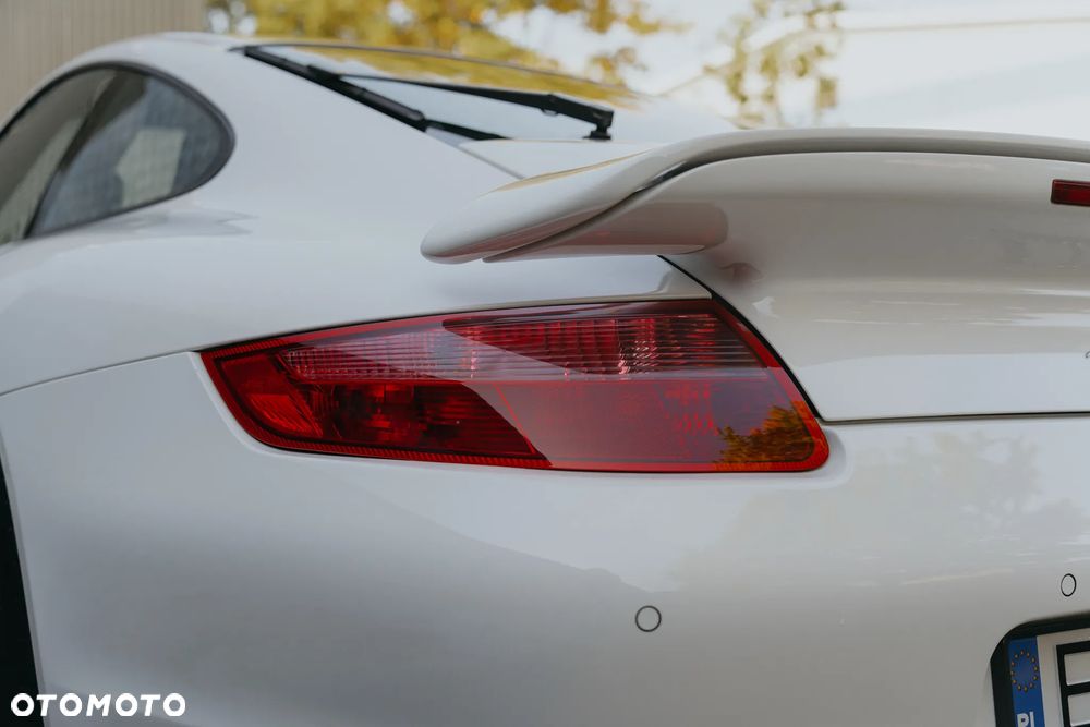 Porsche 911 Turbo Tiptronic S - 11