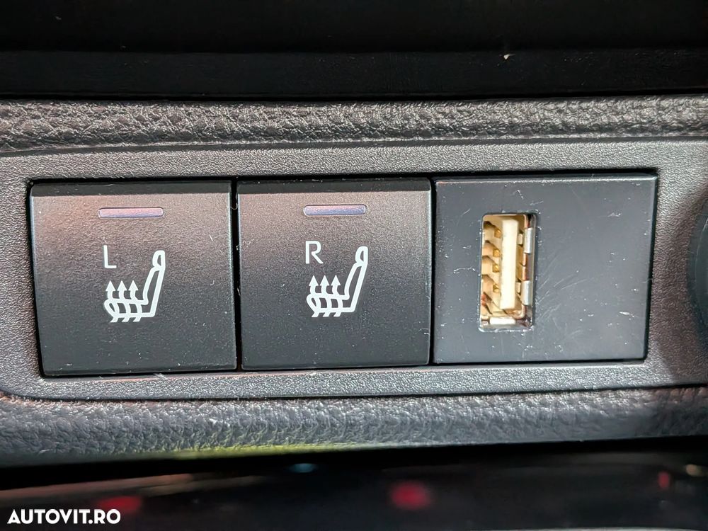 Toyota Aygo 1.0 VVY-I 5 usi MultiMode X-clusive - 12