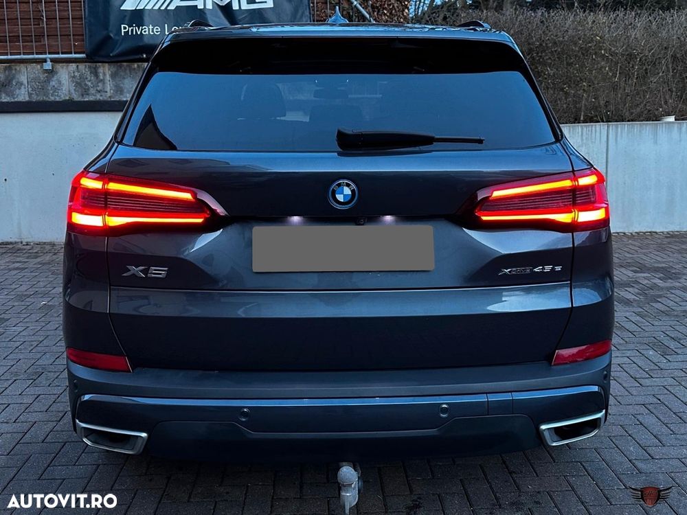 BMW X5 xDrive45e - 37