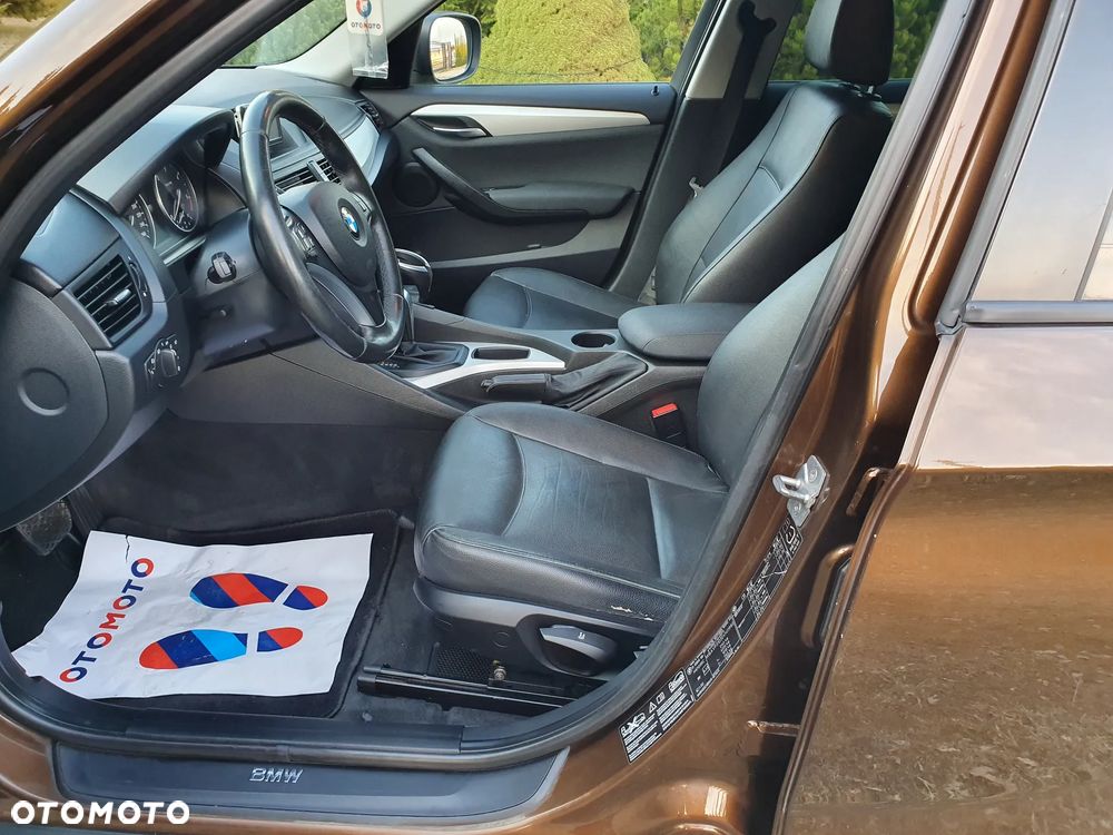 BMW X1 xDrive20d - 10