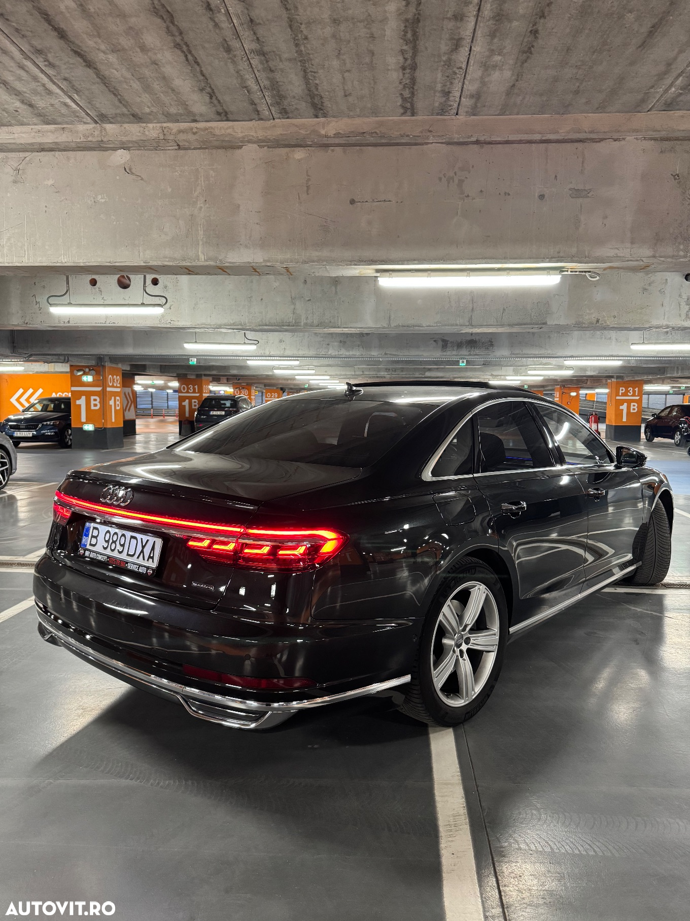 Audi A8 3.0 50 TDI quattro Tiptronic - 5