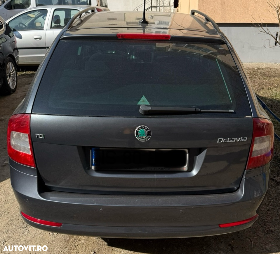 Skoda Octavia 1.6 TDI Drive - 7