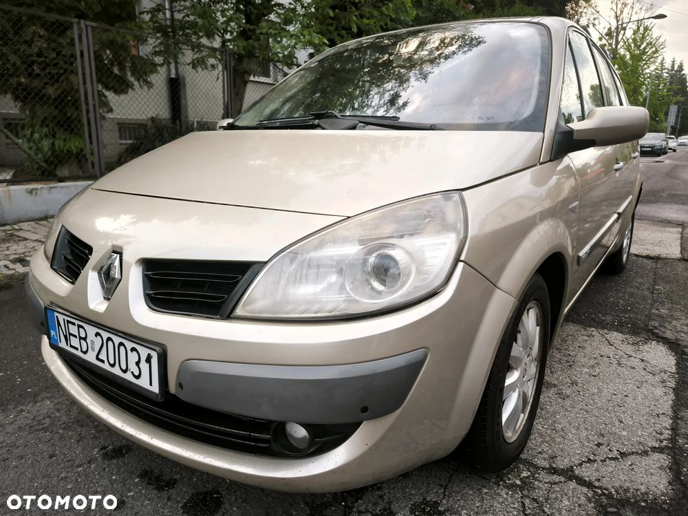 Renault Grand Scenic 1.9 dCi FAP Exception - 1