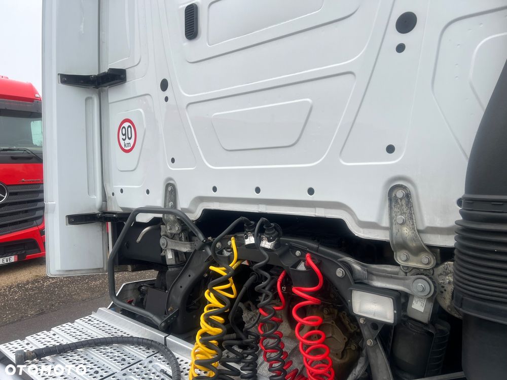 Mercedes-Benz ACTROS  MP5 bez retardera fabrycznie - 23