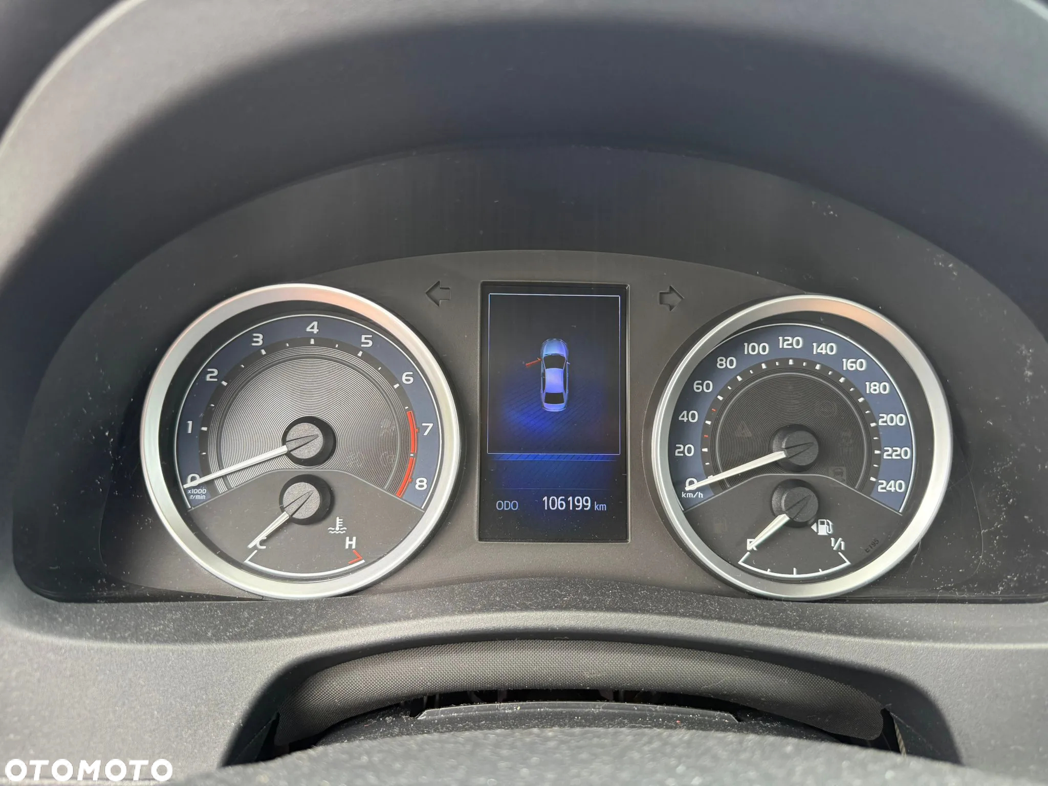 Toyota Corolla 1.6 Comfort - 14