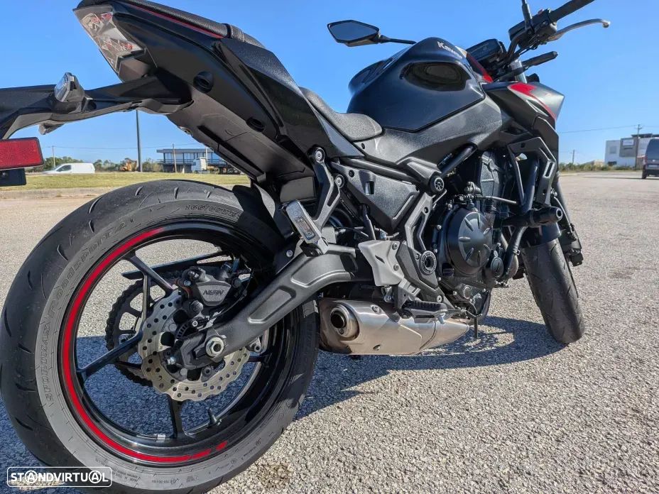 Kawasaki Z 650 (Limitada A2) - 3