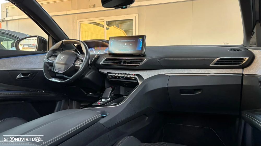 Peugeot 3008 225 e-EAT8 GT - 26