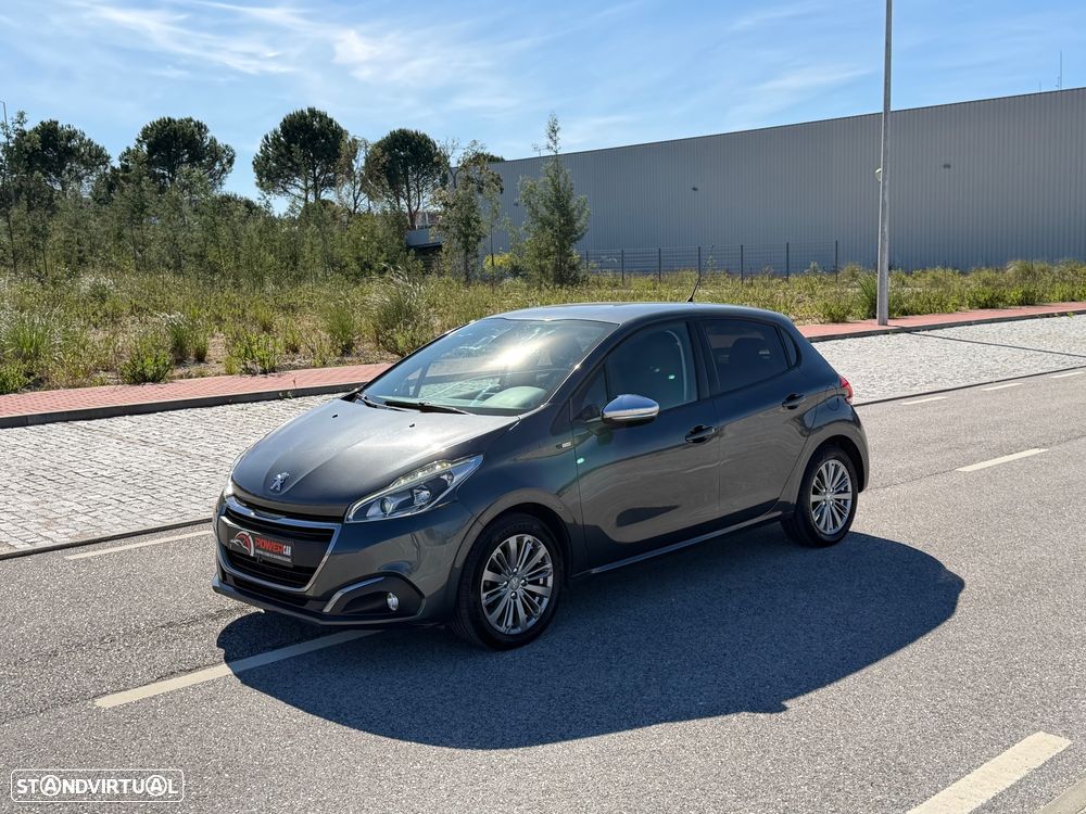Peugeot 208 1.6 BlueHDi Style - 9