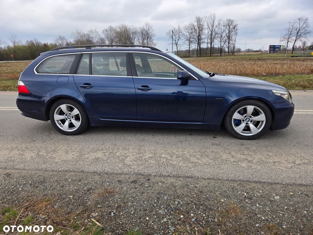 BMW Seria 5 525d - 6