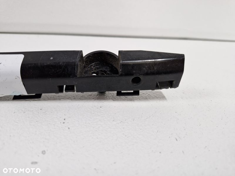 NISSAN LEAF I 1 ŚLIZG ZDERZAKA PRZÓD PRAWY 62224-3NK0A - 2