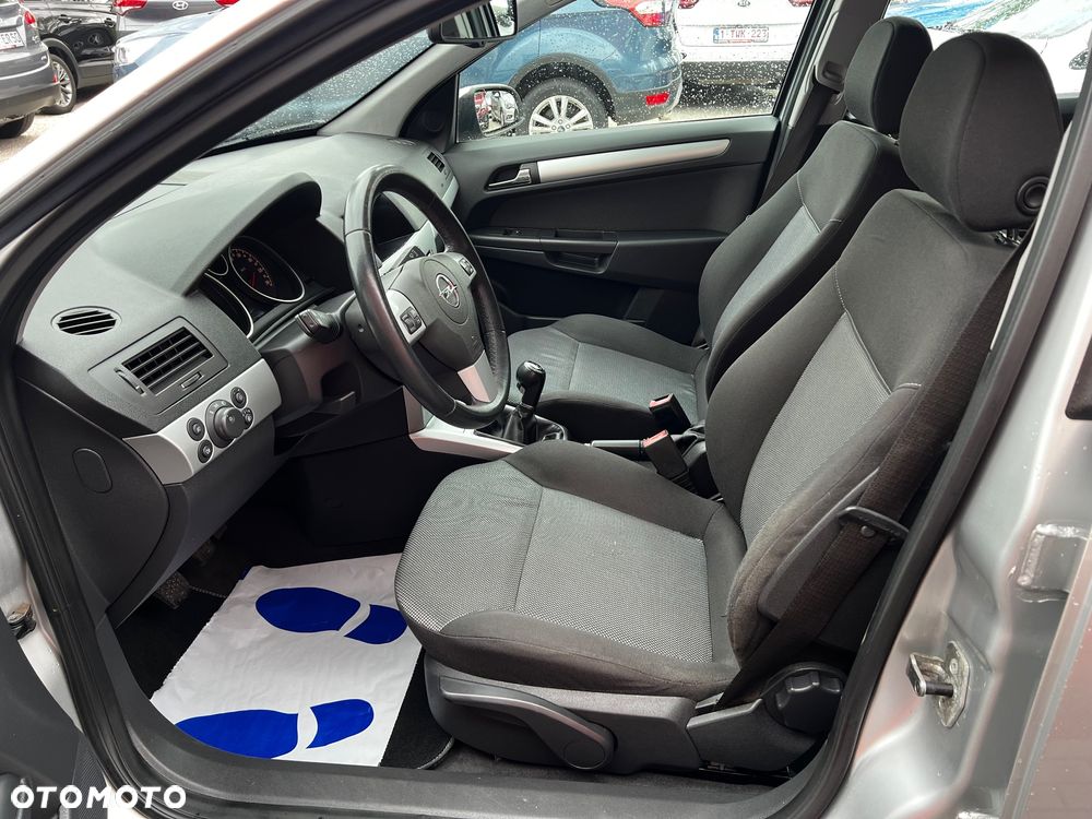 Opel Astra 1.6 Exklusiv - 5