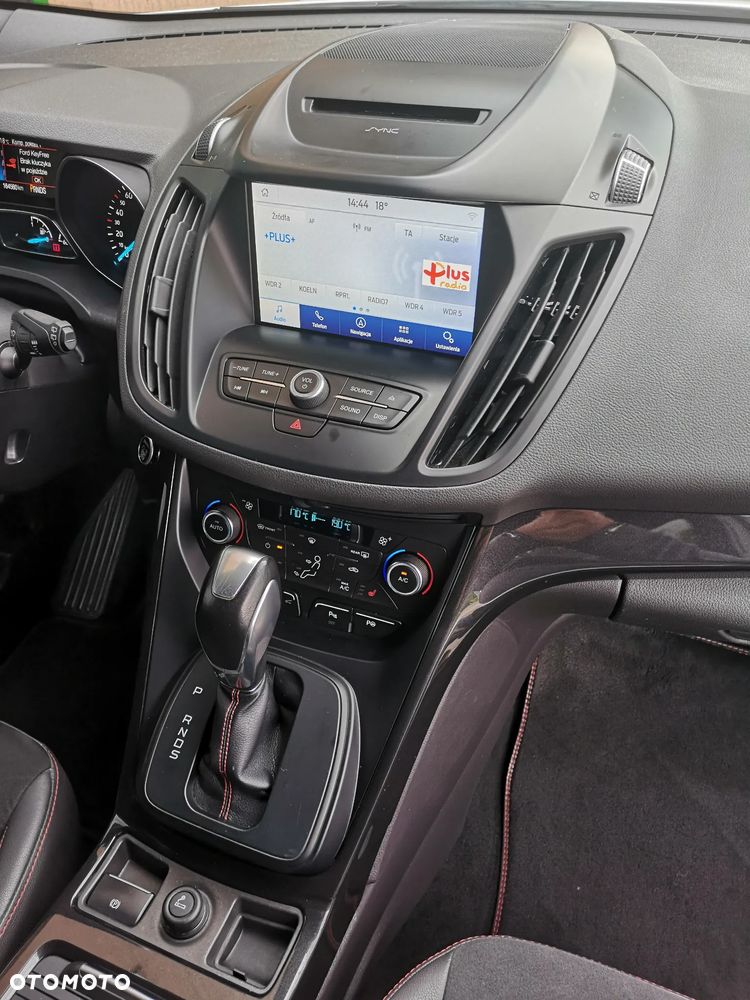 Ford Kuga 2.0 EcoBoost 4x4 ST-Line - 19