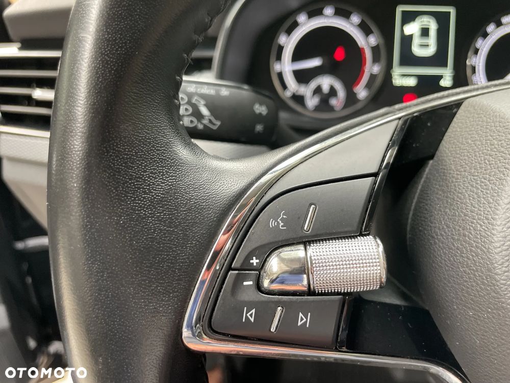 Skoda Scala 1.0 TSI Ambition - 24