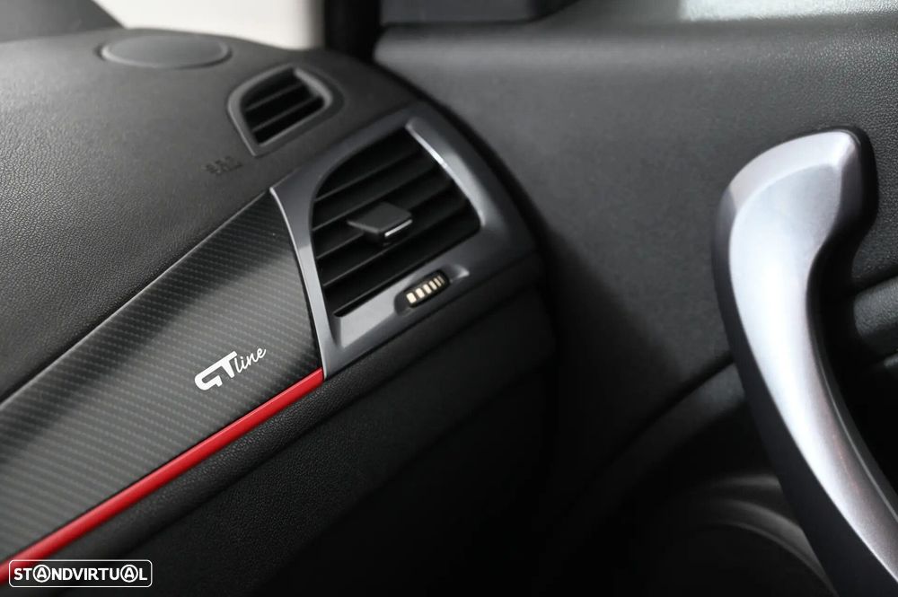 Renault Mégane Sport Tourer 1.5 dCi GT Line - 25