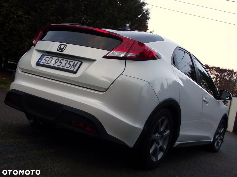 Honda Civic 1.8 Executive - 32
