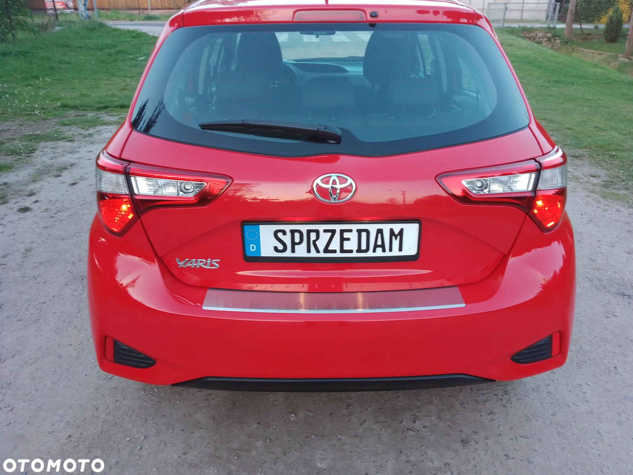 Toyota Yaris 1.0 Premium - 7