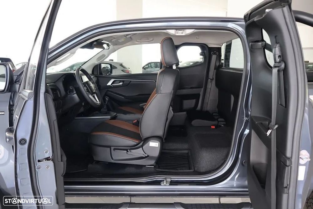 Isuzu D-Max 1.9 Ddi CD 4WD LS - 3