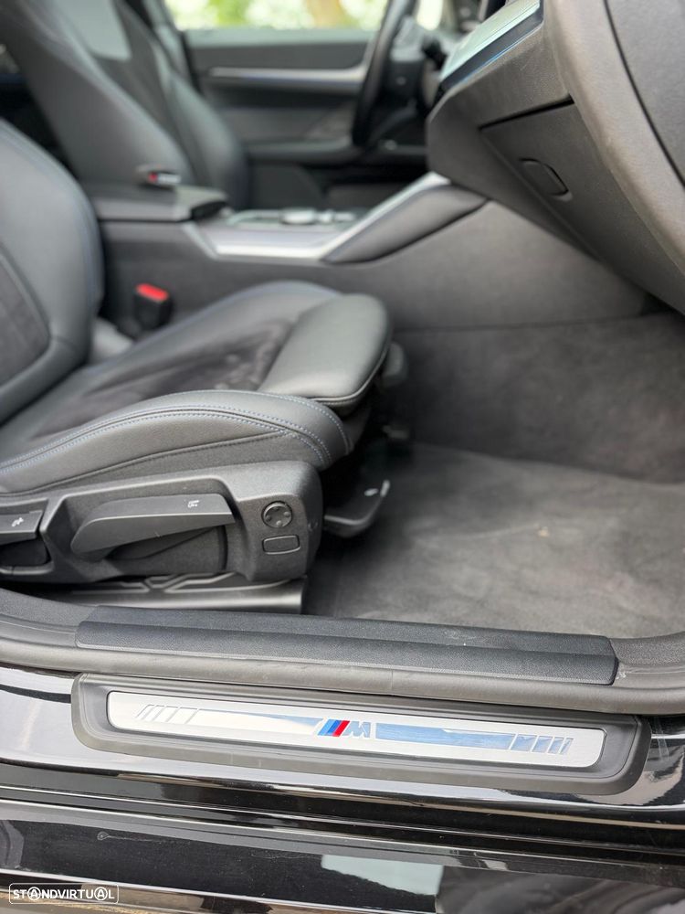 BMW i4 eDrive40 Pack Desportivo M - 24
