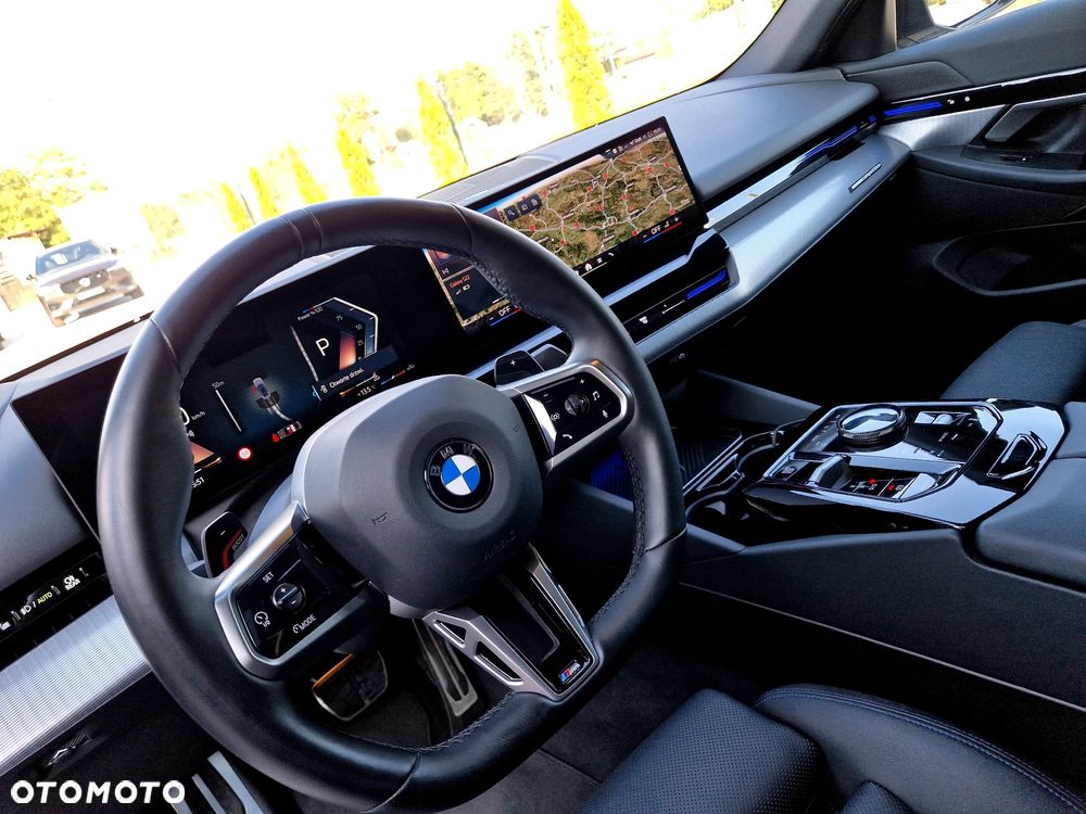 BMW Seria 5 - 24