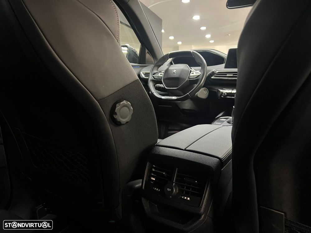 Peugeot 3008 1.5 BlueHDi GT Line - 29
