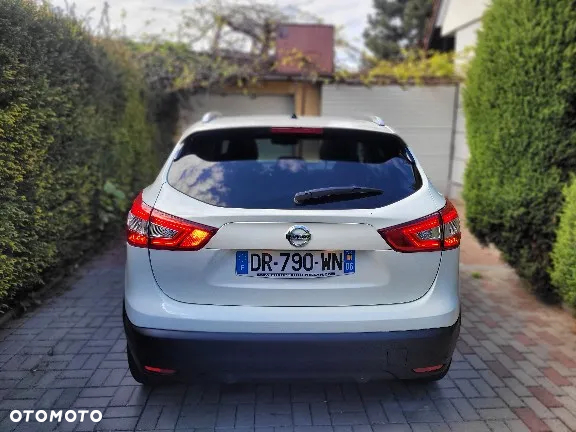 Nissan Qashqai 1.5 dCi Visia - 24