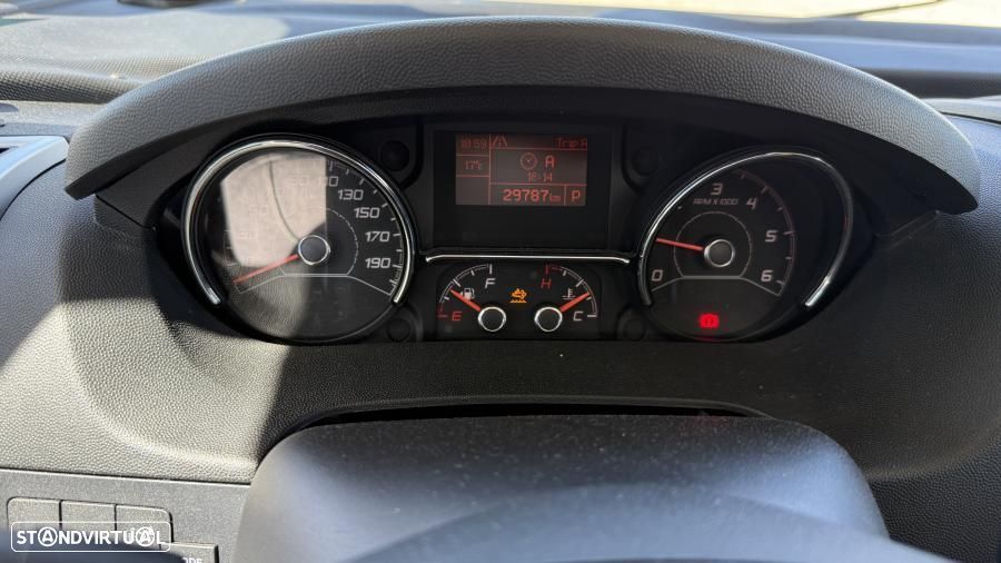 Dethleffs Globebus i1 GT black 160cv automatica - 11