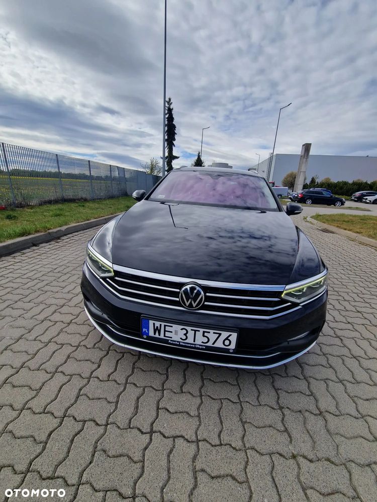Volkswagen Passat 2.0 TDI Elegance DSG - 14