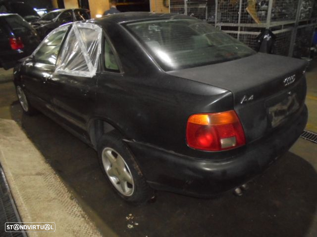 Carro MOT: 1Z AHH  AHU  UAC AUDI A4 1996 1.9TDI 90CV 4P PRETO DIESEL - 4