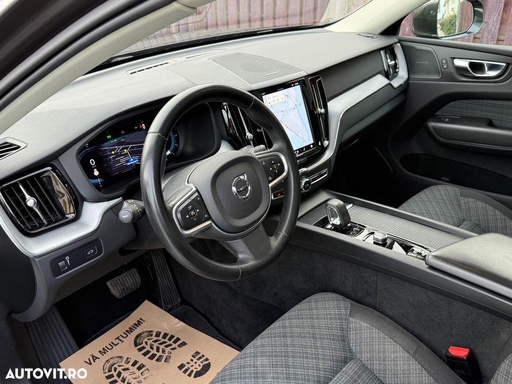 Volvo XC 60 B4 D AWD Core - 3