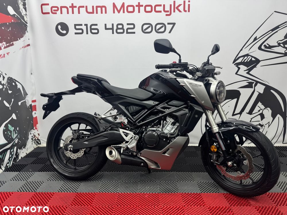 Honda CB - 1
