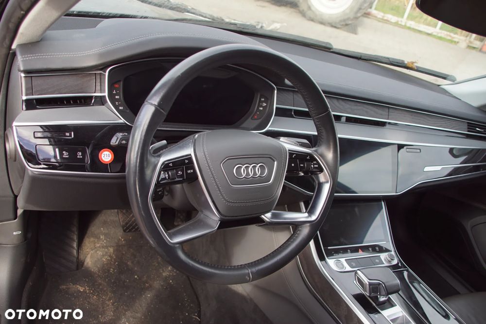 Auto na części 692106889 Audi A8L A8 long 3.0 TDI DMGK hybryda skrzynia udp lakier LY9T drzwi klapa lampa szyba ćwiartka dyfer belka zderzak fotele deska konsola airbag wyświetlacz przełącznik sterownik komputer - 6