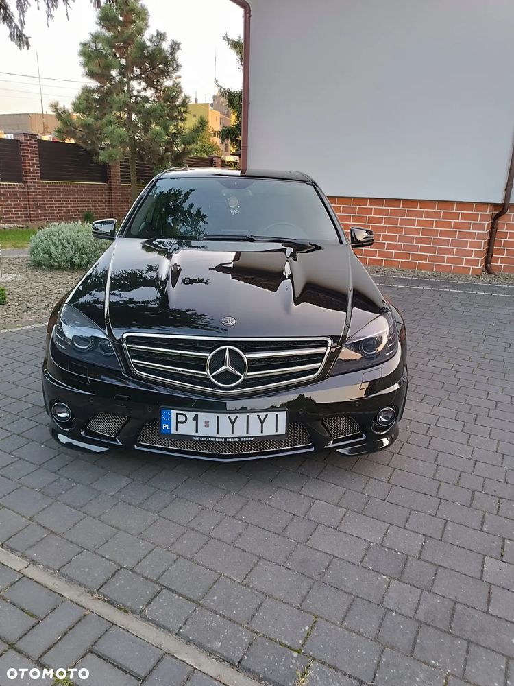 Mercedes-Benz Klasa C 63 AMG 7G-TRONIC SPORT EDITION - 4
