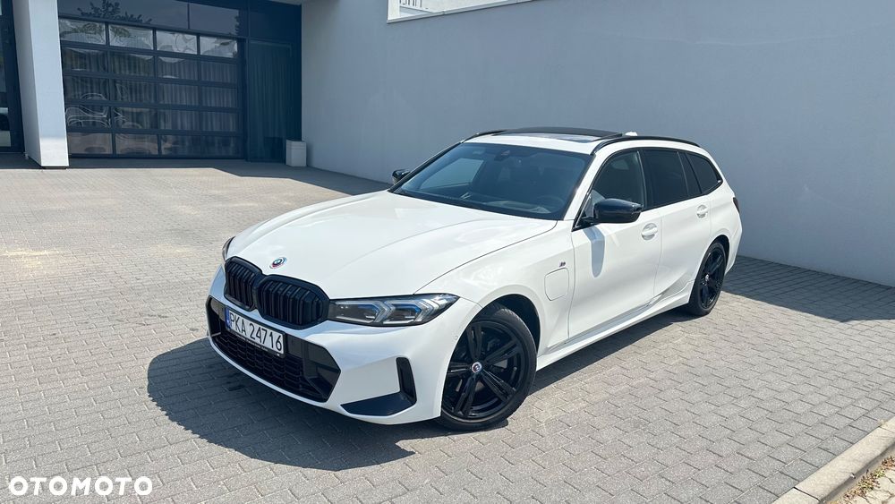 BMW Seria 3 330e M Sport - 2