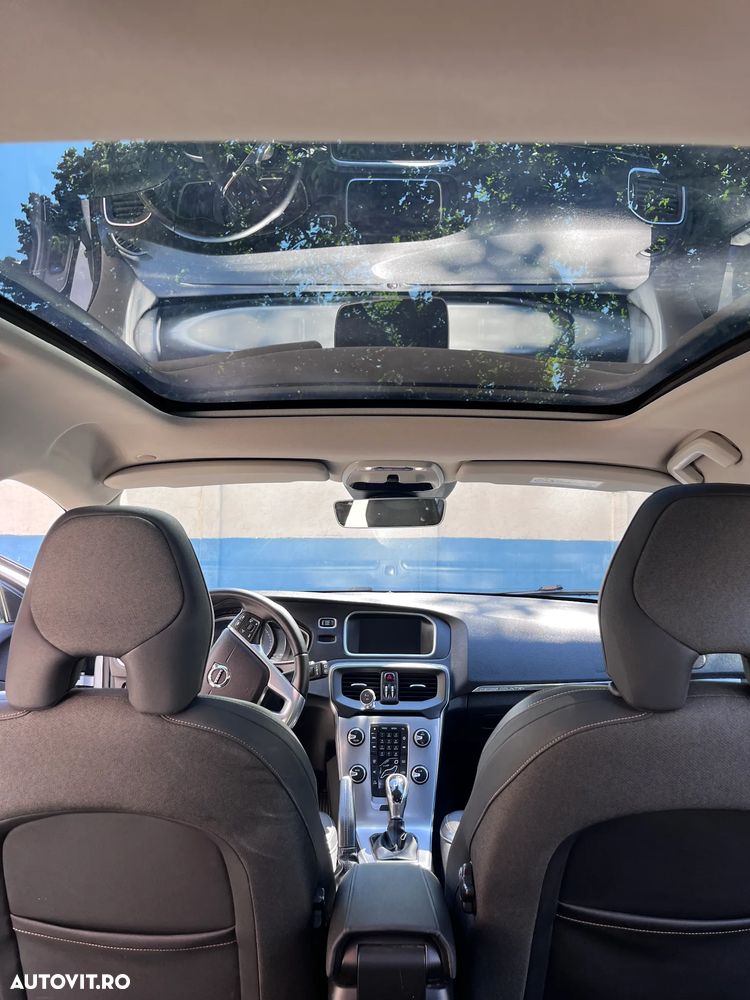 Volvo V40 - 11