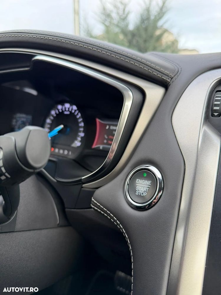 Ford Mondeo 2.0 HEV Vignale - 14