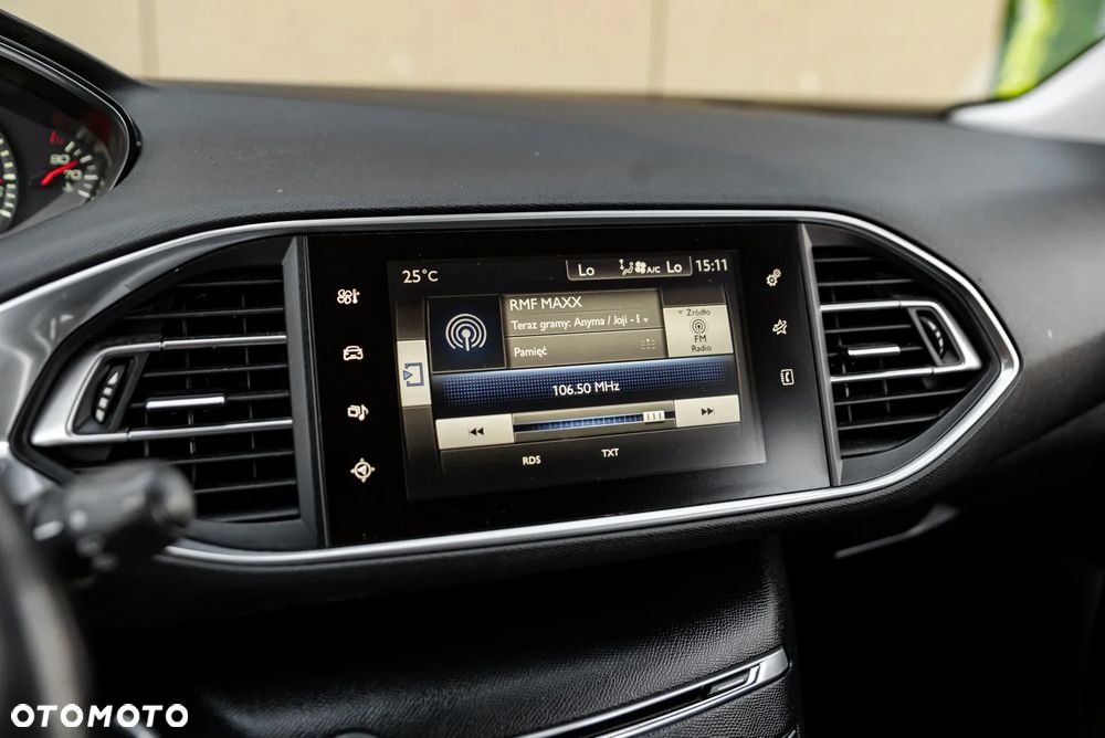 Peugeot 308 PureTech 130 Stop & Start Winter Edition - 29