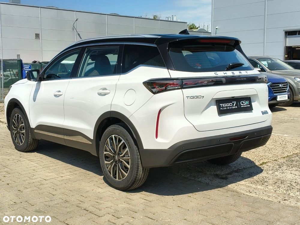 Chery Tiggo 7 1.5 T-GDI Super Hybrid Comfort DHT - 7