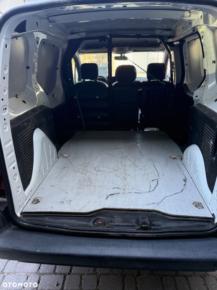 Peugeot Partner 1.6 HDi Presence Euro5 - 15