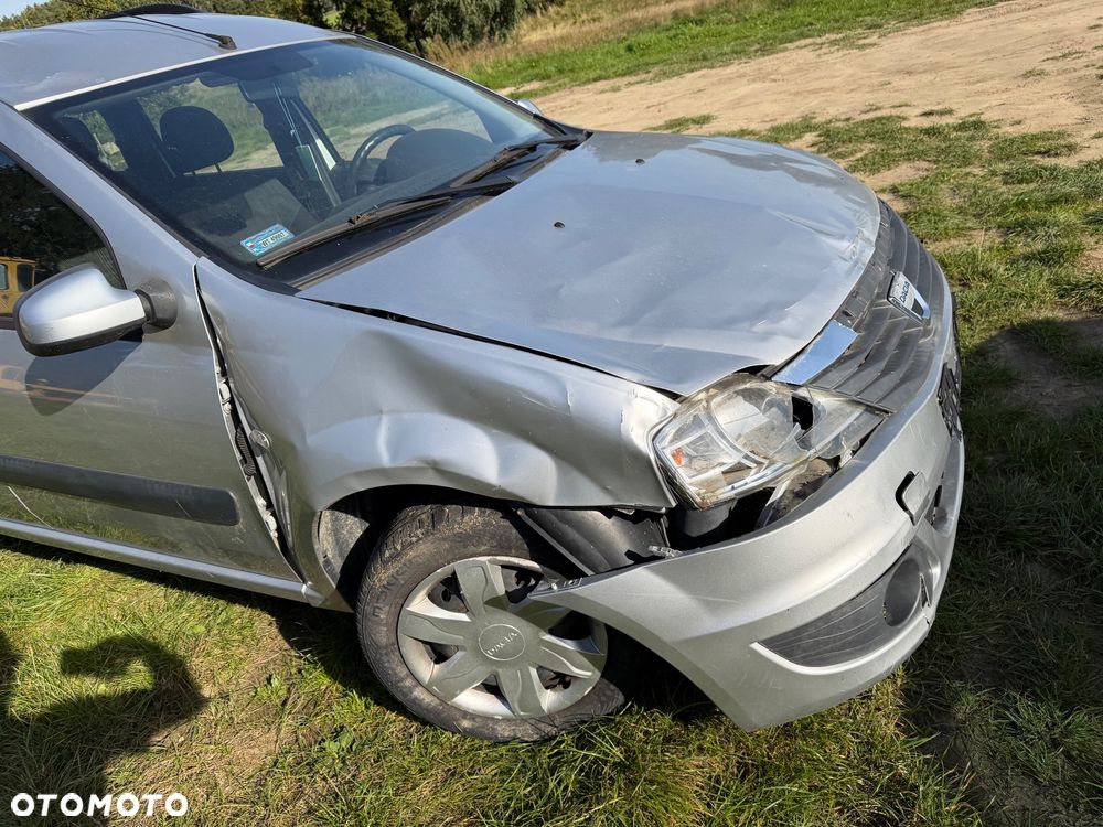 Dacia Logan - 1