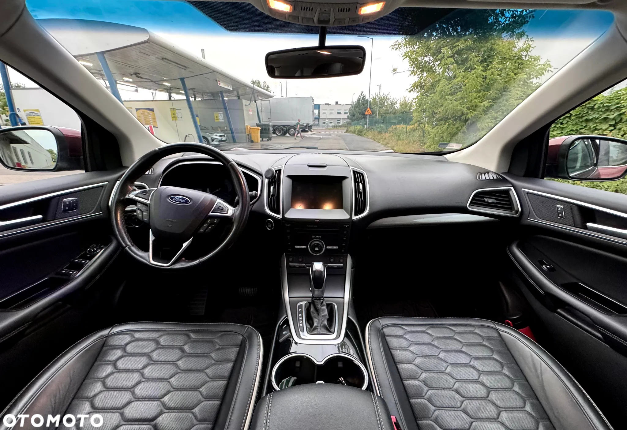 Ford Edge - 9