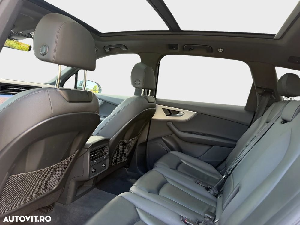 Audi Q7 3.0 45 TDI quattro Tiptronic MHEV S Line - 10