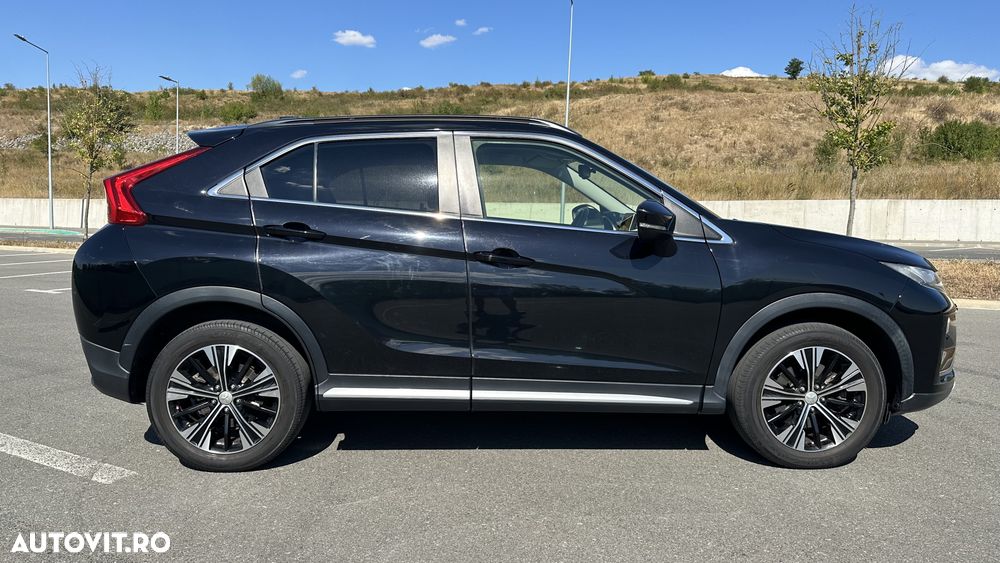 Mitsubishi Eclipse-Cross - 7