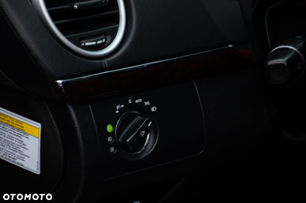 Mercedes-Benz GL 450 4Matic 7G-TRONIC - 36