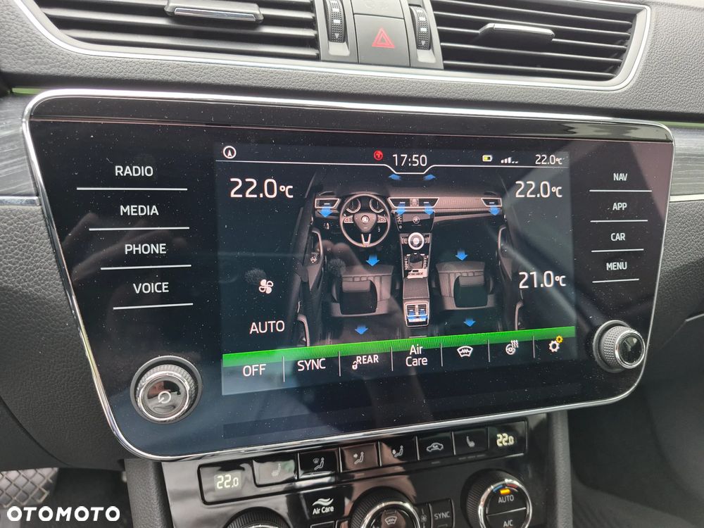 Skoda Superb 2.0 TDI SCR Style DSG - 12