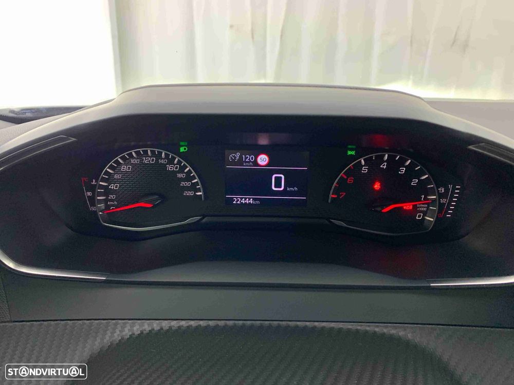 Peugeot 2008 1.2 PureTech Style - 8