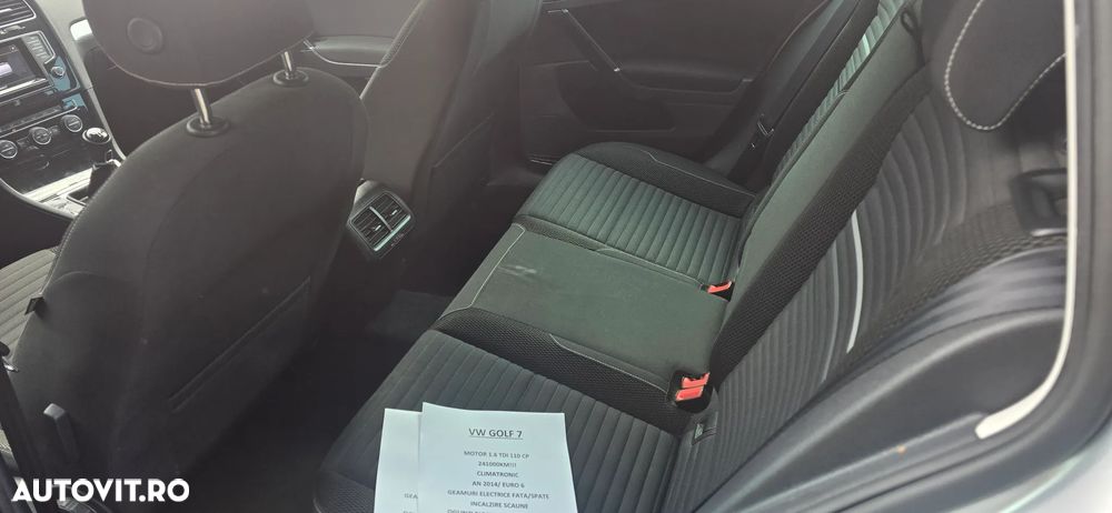 Volkswagen Golf 1.6 TDI DPF Trendline - 10