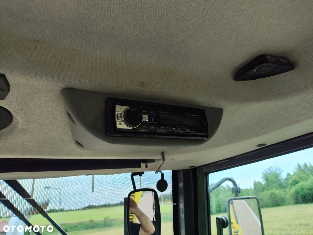 New Holland B115 B/ RÓWNE KOŁA / JOYSTICK / POWERSHIFT / SPROWADZONA / KOPARKO-ŁADOWARKA - 29