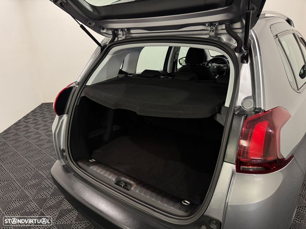 Peugeot 2008 1.6 BlueHDi Active - 43