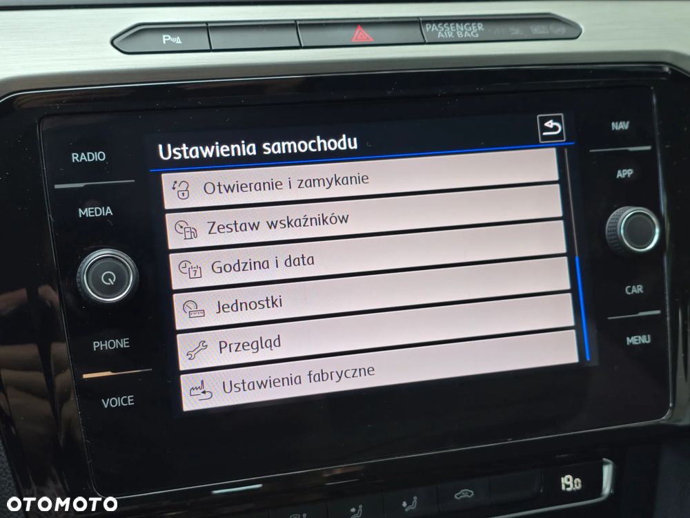 Volkswagen Arteon 2.0 TDI SCR Essence DSG - 39